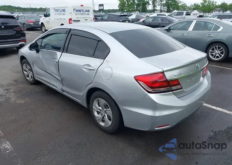 2015 Honda Civic Lx z USA, uszkodzony, nr VIN 19XFB2F52FE278367